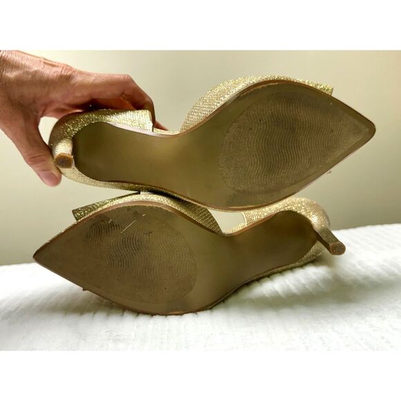 BETSEY JOHNSON Prince d'Orsay Pointed Toe Glitter Heels, Gold, Sz 8.5M - Picture 11 of 13